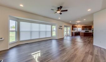 253 Village Creek Dr Dr, Ballwin, MO 63021