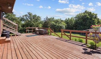 10463 Farm Road 1182, Aurora, MO 65605