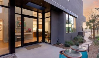 571 Overlook Rim Dr, Henderson, NV 89012