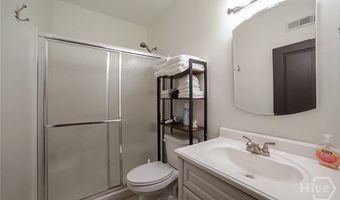 132 N Poplar St, Athens, GA 30606