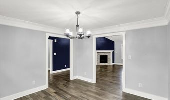 6686 Woodcrest Dr, Avon, IN 46123