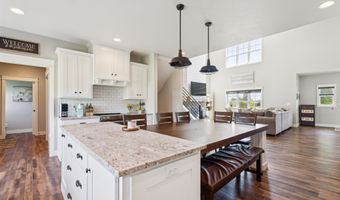 1200 KATHLEEN Ct, Appleton, WI 54915