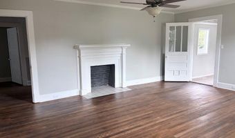 109 Calhoun, Abbeville, SC 29621