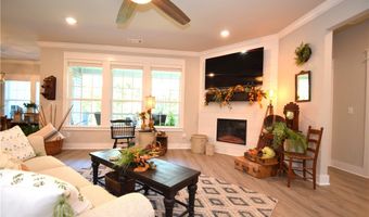 42 Tummell Dr, Bella Vista, AR 72715