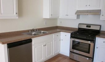 5637 Slicers Cir, Agoura Hills, CA 91301
