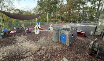 906 Cooley St, Albertville, AL 35950