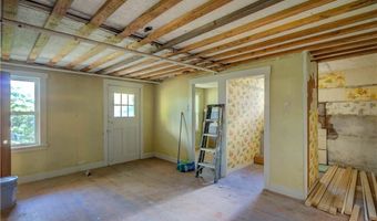 3214 Post Rd, Warwick, RI 02886