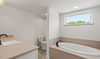 1931 32nd Pl, Bell, FL 32619