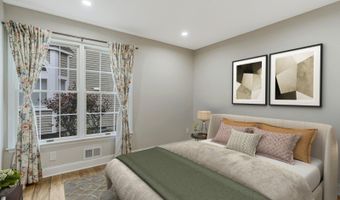 22 Smoke Rise Ln, Bedminster, NJ 07921