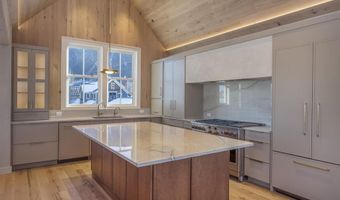 516 Teocalli Ave, Crested Butte, CO 81224
