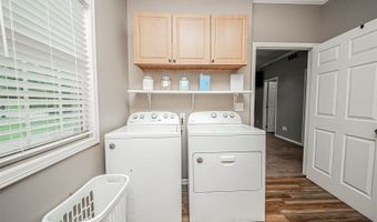 1311 Meadow Ln, Abilene, KS 67410