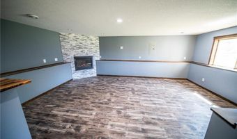 426 Creek Ave, Delano, MN 55328