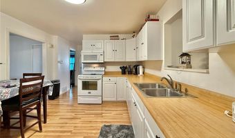 3847 Parkway Ln, Arnold, MO 63010