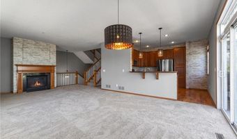 15576 Early Bird Cir 1504, Apple Valley, MN 55124