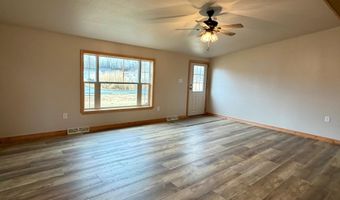 111 Deso Dr, Alburgh, VT 05440