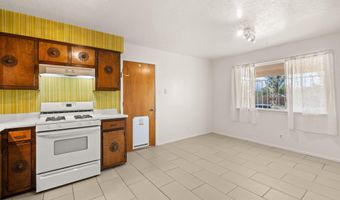 712 ESTANCIA Dr NW, Albuquerque, NM 87105
