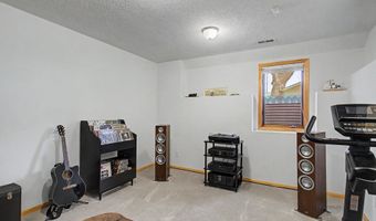 15235 Yellow Pine St NW, Andover, MN 55304