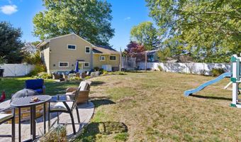 11 Probasco Dr, Allentown, NJ 08501