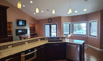 733 Minot Bch, Bottineau, ND 58318