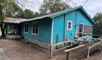 237 12th St, Apalachicola, FL 32320