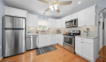 34 Forest St, Bristol, CT 06062