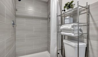 5985 CEDAR St, Astoria, OR 97103