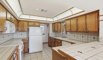 1722 N Myers Rd, Apache, OK 73006