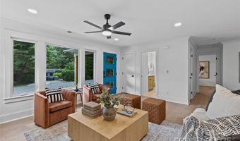 2461 Eaton Rd, Charlotte, NC 28205