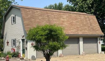 200 W Maine St, Amboy, MN 56010
