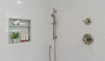 3126 PORT Way, Annapolis, MD 21403