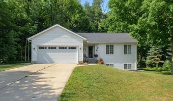152 Summit Dr, Allegan, MI 49010