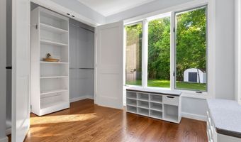 12 Longwood Ave, Beverly, MA 01915