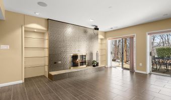 1 LAKE POTOMAC Ct, Potomac, MD 20854