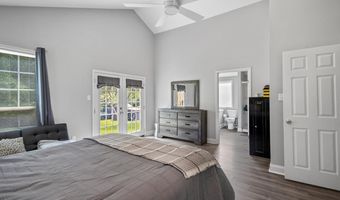 1032 Virginia Ave, Bauxite, AR 72011