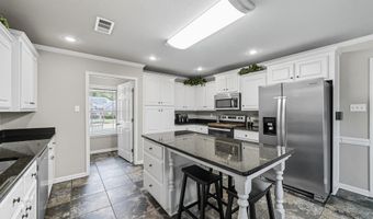 169 Creekside Dr, Austin, AR 72007