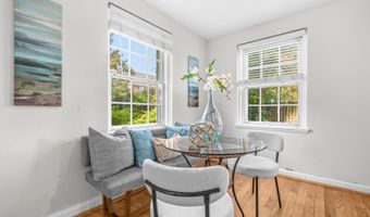 3574 S STAFFORD St, Arlington, VA 22206
