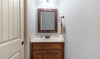 25390 Castlebury Dr, Athens, AL 35613