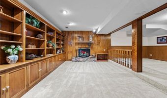 1724 Chatham Ave, Arden Hills, MN 55112