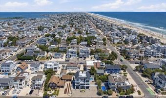 115 9TH St, Beach Haven, NJ 08008