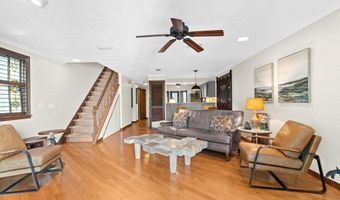 2001 SEMINOLE Rd 2001, Atlantic Beach, FL 32233