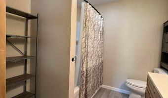 42491 Quail Hollow Ct, Albany, OH 45710