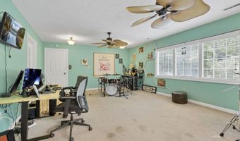 8175 Vore Ridge Rd, Athens, OH 45701