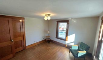 208 7th St, Bangor, ME 04401