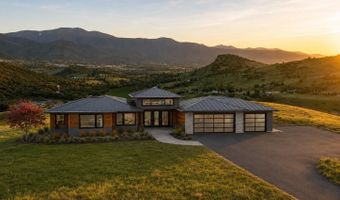 312 Sky Ridge Rd, Ashland, OR 97520