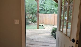 1406 Flanagan Mill Dr, Auburn, GA 30011