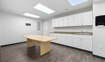 111 W Hazel St, Albion, IN 46701