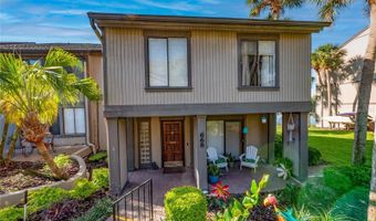 668 LAKE VILLAS Dr 668, Altamonte Springs, FL 32701