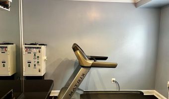 922 S WASHINGTON St S #112, Alexandria, VA 22314
