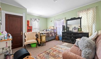 284 French St, Bangor, ME 04401