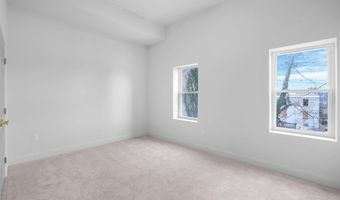 327 N GILMOR St, Baltimore, MD 21223